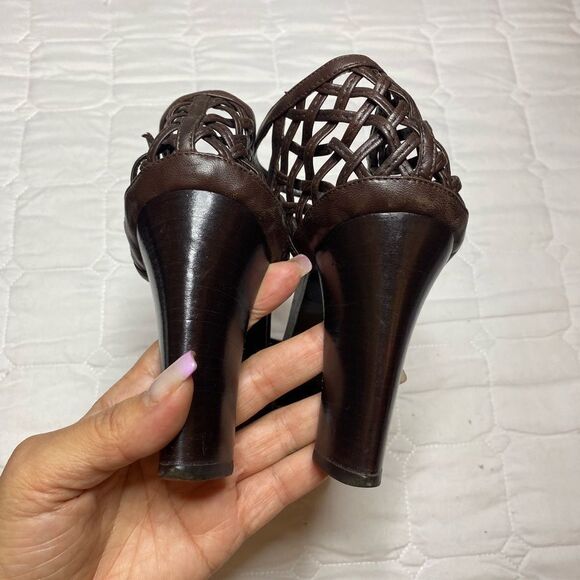 Bottega Veneta heels, size 37(7) - Picture 7 of 9